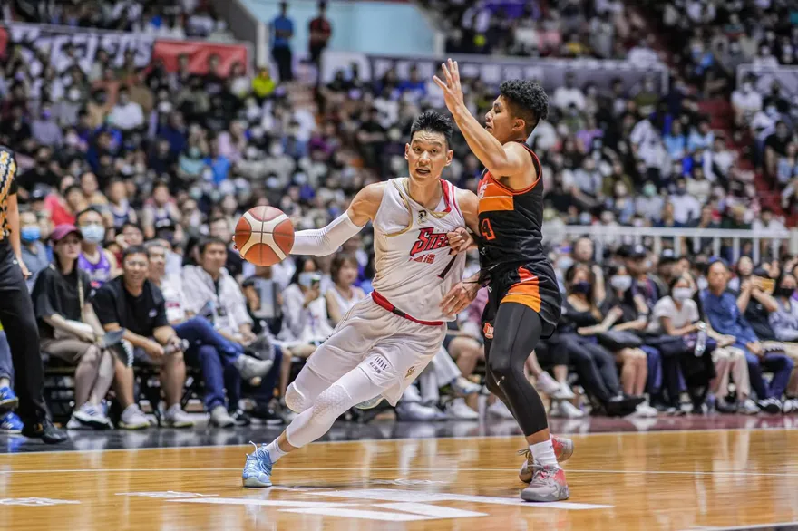 超狂7連勝！林書豪30分率鋼鐵人痛宰攻城獅　高國豪只拿5分
