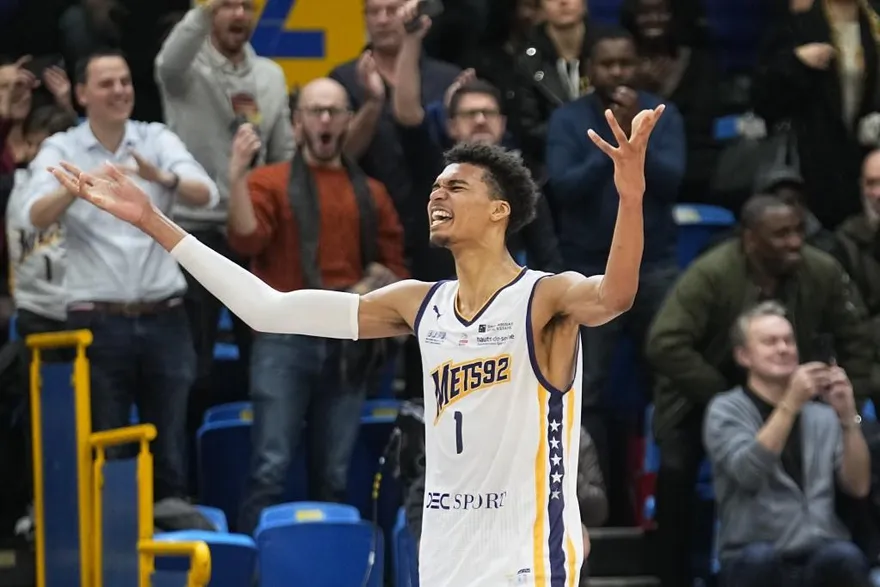 左打喬丹右踹詹皇！準狀元文班亞馬確定投入選秀　NBA格局將被顛覆