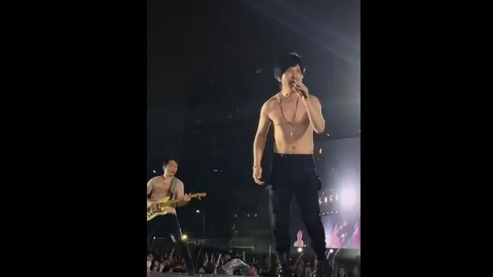 影/五月天真的脫了！石頭、怪獸上空嗨翻香港　歌迷驚喜：福利好好