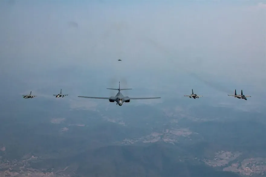 影/印美空軍演習復辦美最強轟炸機參與　劍指大陸意味濃