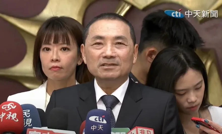 只講「侯侯做代誌」內幕曝光了！名醫親哥哥說出真心話　侯友宜苦衷是這個