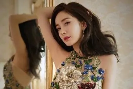 楊冪「官宣解約」經紀公司！9年合作正式喊停…專家分析內幕