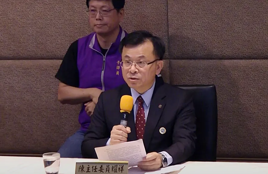 繼續硬拗！替《中天》量身訂做評分表　NCC打死不認稱：標準均相同