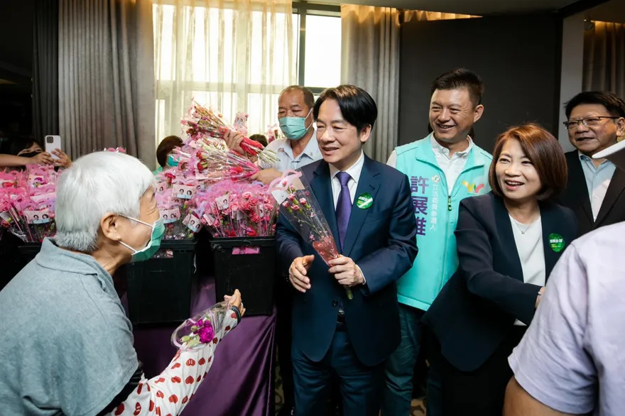 賴清德民調跌破「死亡關卡」就GG！郭正亮曝關鍵破口：「這族群」回不來了