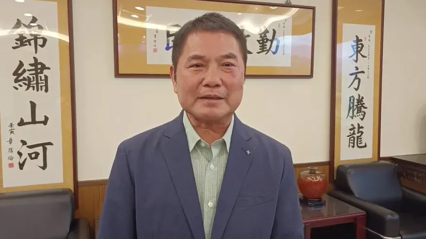 最狂縣長獲還清白！驚爆證人遭調查官恐嚇「妳出去會被砍死」　鍾東錦律師喊告