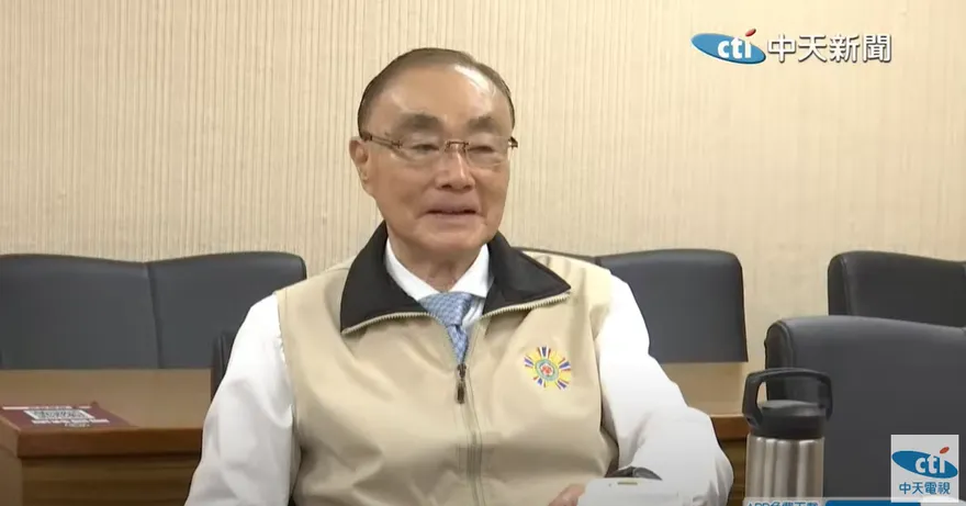 影/外媒指侯友宜當選讓兩岸局勢和緩？　馮世寬：國民黨加油！