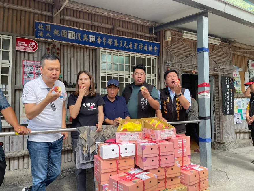 羅智強「1舉動」遭高金素梅狂搖頭：笨手笨腳　直呼「助農民都是值得」