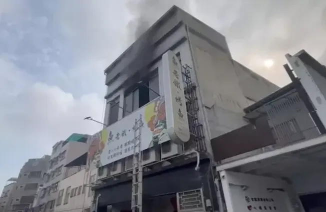 快訊/台南日式料理店鍋爐爆炸火災！2員工跳樓逃生送醫