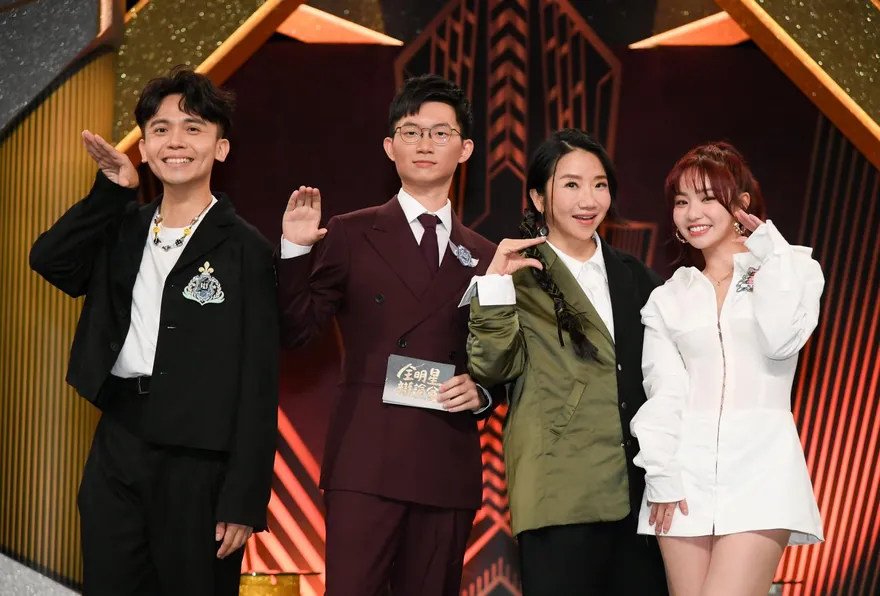 陶晶瑩聞「賀軍翔上酒店喇舌」　咬牙切齒笑「能接受啊」