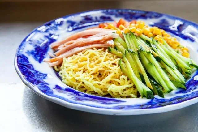 快訊/衛生局抽驗52款涼麵「皆過關」　籲「涼麵購買後應立即食用」避免細菌感染