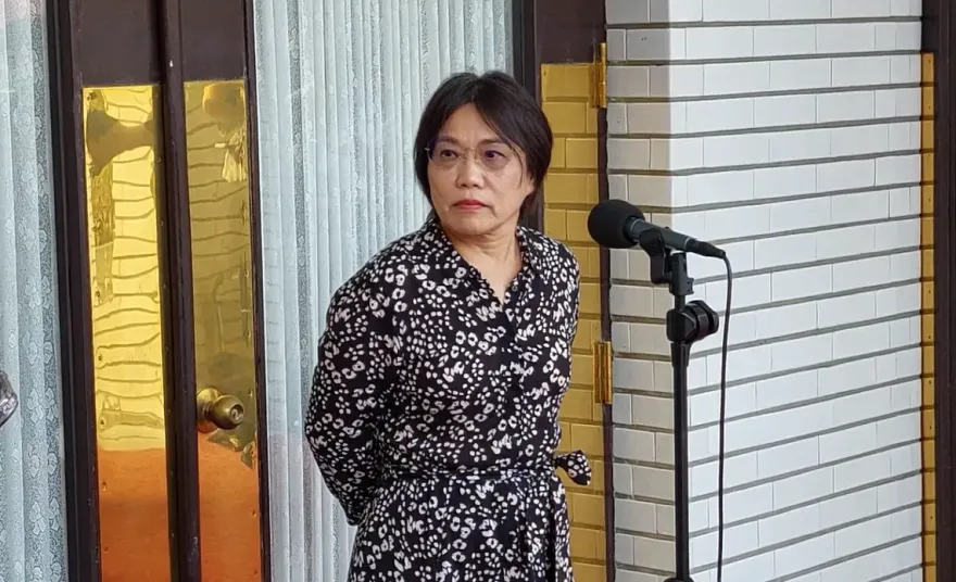 「一個堂堂正正的立委會假摔嗎？」護航賴品妤　劉世芳金句突破盲點！