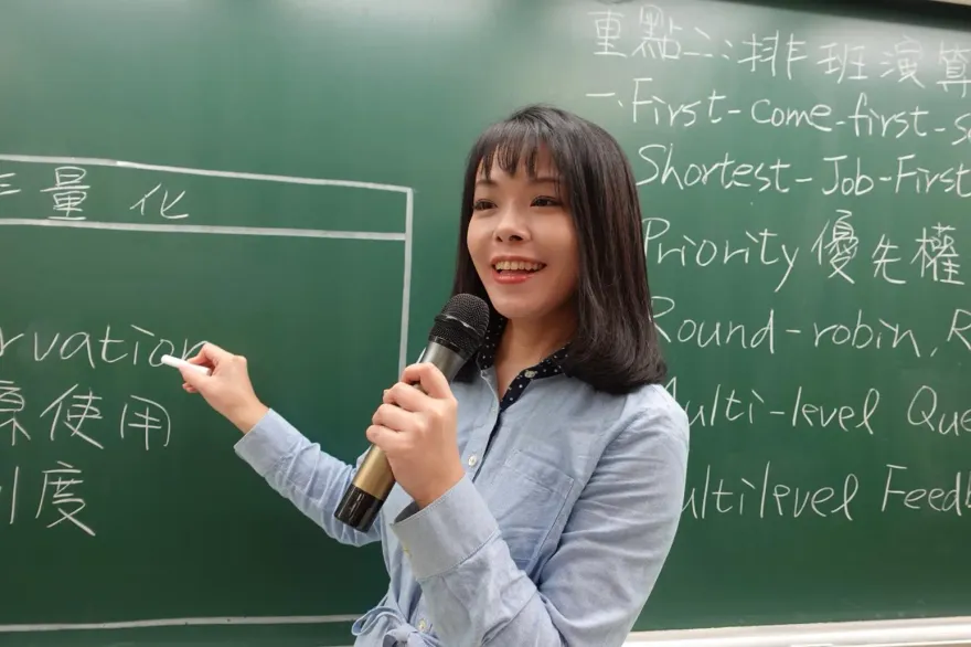 竹市調降國中7科教師授課節數　高虹安：提升教學品質 落實科科等值！