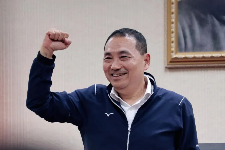 預測2024總統得票率「4：4：2」　郭正亮示警：侯友宜愈來愈像這個人