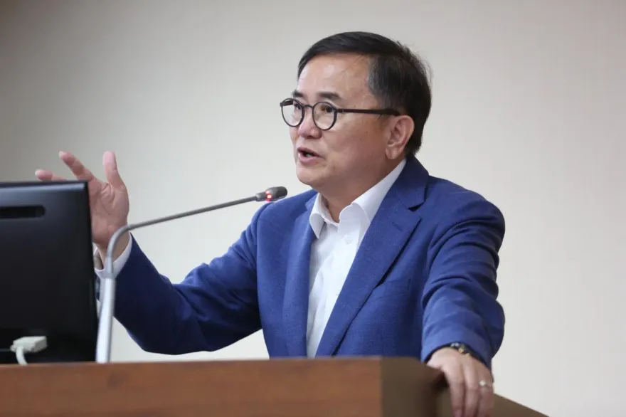 快訊/綠營分裂！英系劉櫂豪退出民進黨　以無黨籍參選台東縣立委