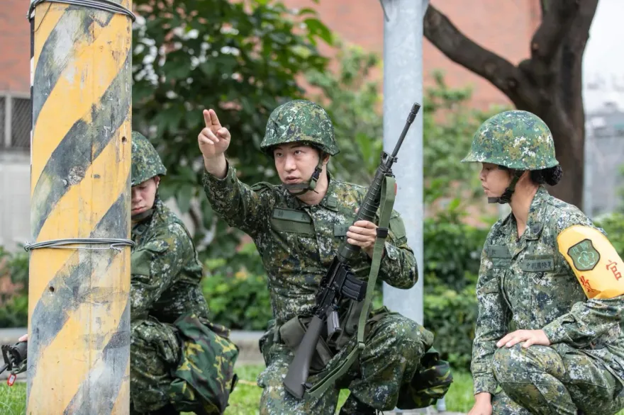 國防部推「全民國防應變手冊」 藍委憂：假國安審言論