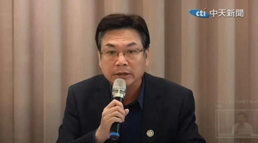 快訊/大門遭人潑漆！新北副市長說重話了