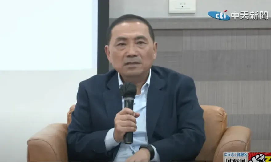 影/學生嗆韓國瑜跑中聯辦　侯友宜反殺「中華民國憲法沒有台獨2個字」：有本事台獨金孫來改