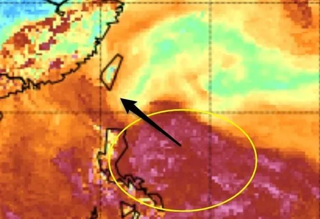 明天高溫36度以上　周三、四雨區擴張西半部「南部雨勢較大」