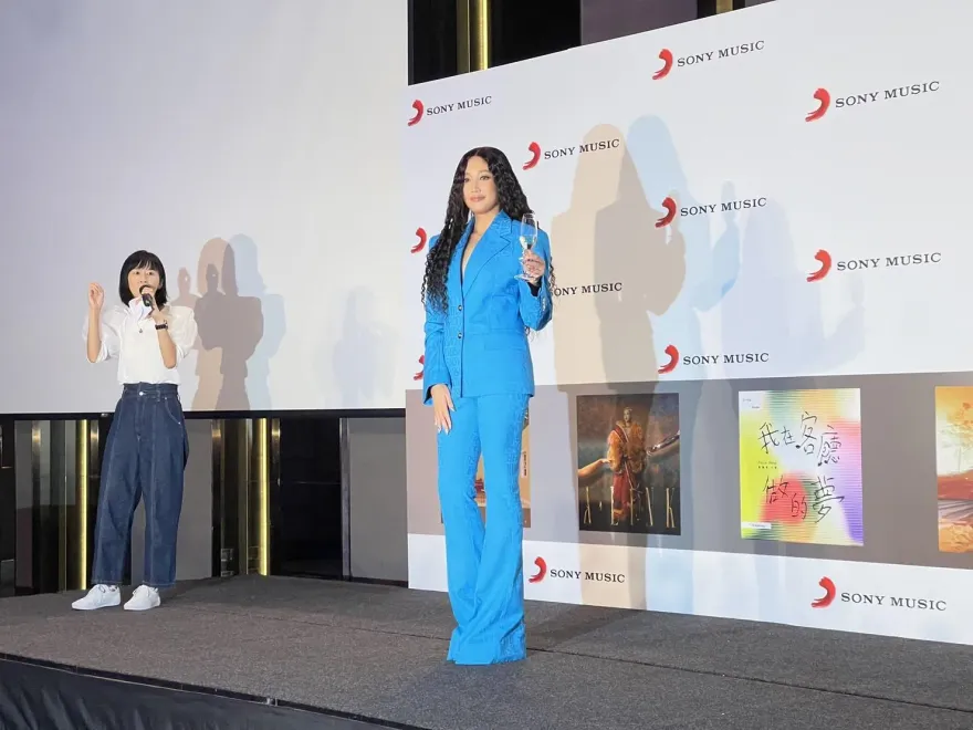 金曲34/A-Lin奪女歌手忘謝老公黃甘霖？慶功宴上直球回應了！