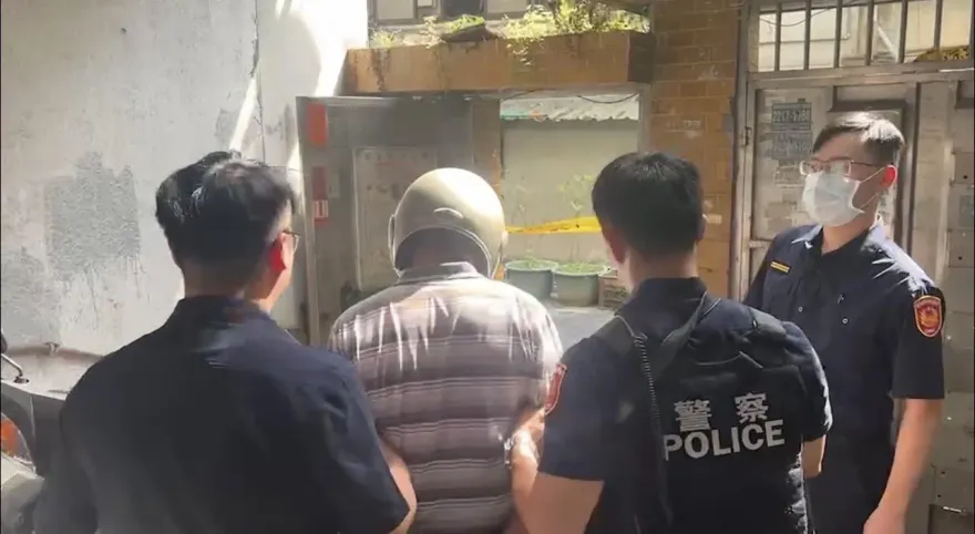 快訊/人倫悲劇！新店命案逆子菜刀弒母　8旬婦身首分離慘死