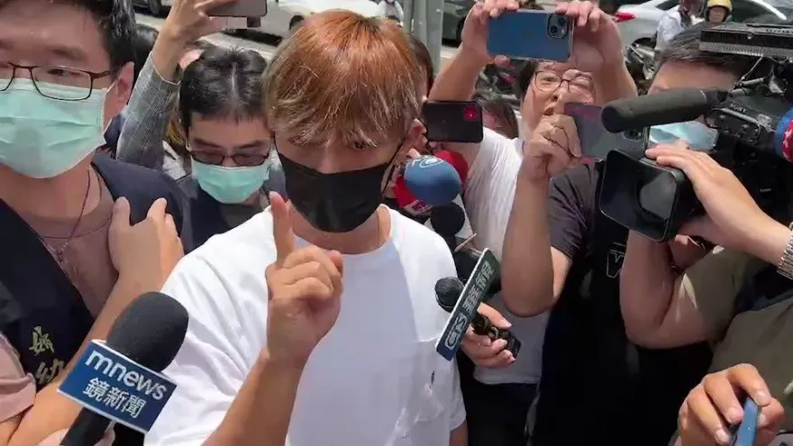 快訊/銅鑼燒哭哭！炎亞綸案爆洩密警致歉　政風處請婦幼隊拿回去
