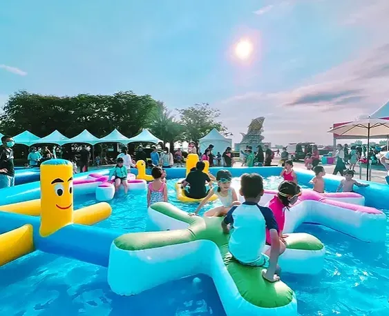 小心玩水也會「中暑」！醫警這種熱「悄悄鑽體內」恐傷腦細胞智力退化