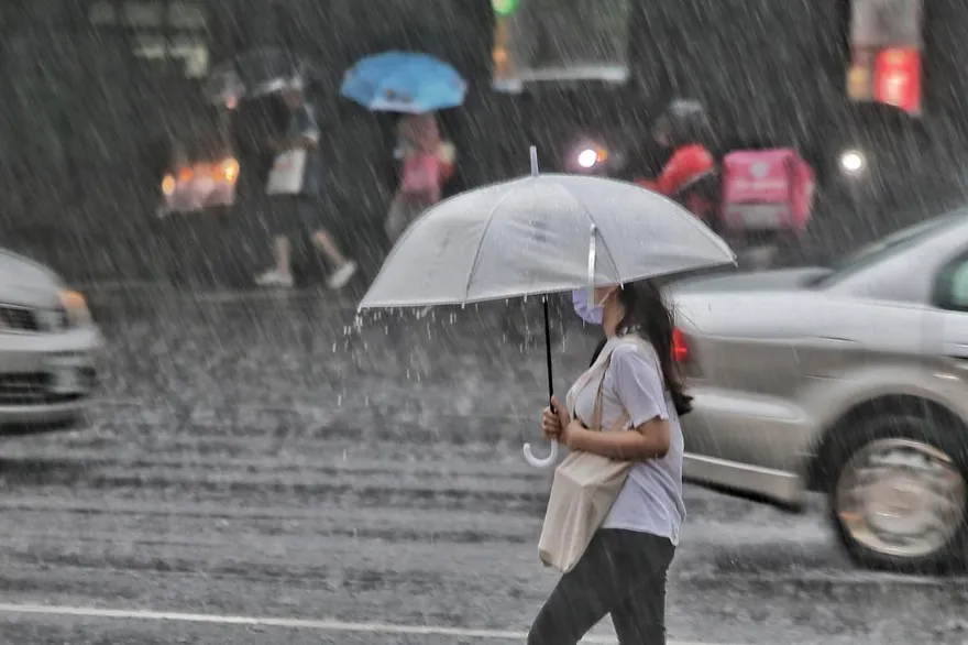 新北、宜蘭大雷雨狂炸2小時！山區嚴防暴雨釀災