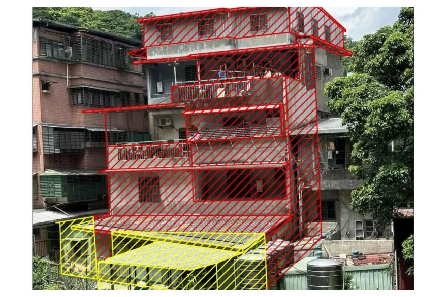 一張照片曝黃國昌山坡地「超級危建」！綠議員怒轟：當代違建代表作