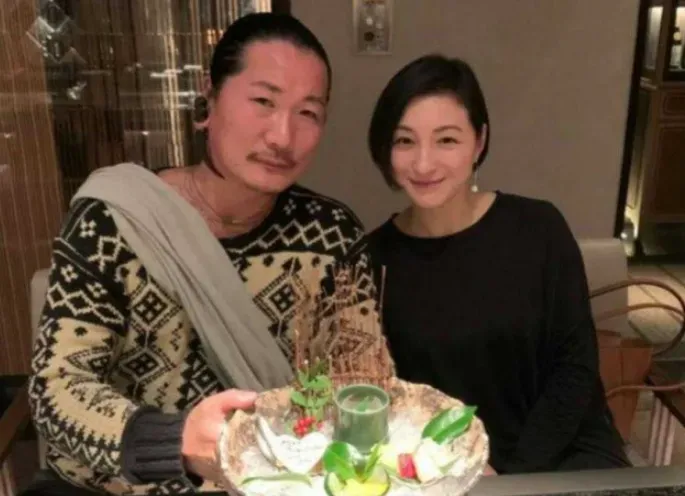 快訊/廣末涼子宣布離婚！爆「偷吃米其林名廚」斷13年二婚尪
