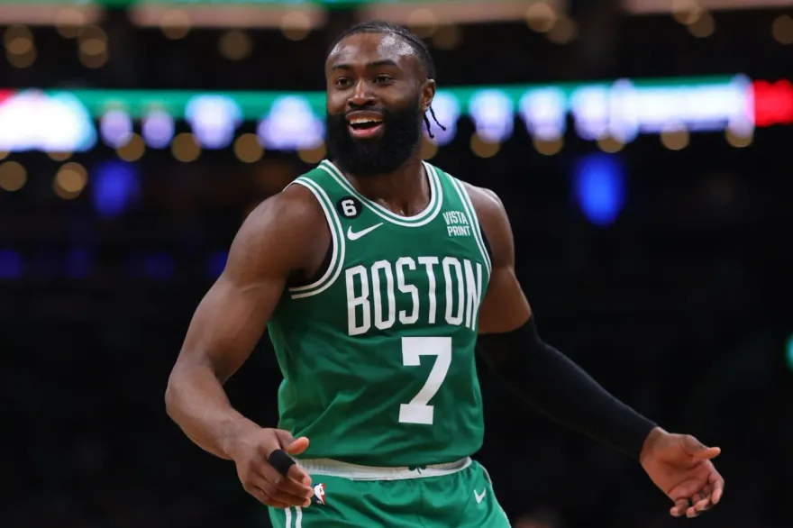NBA史上最高薪！5年超級延長合約　綠衫軍端95億給二當家