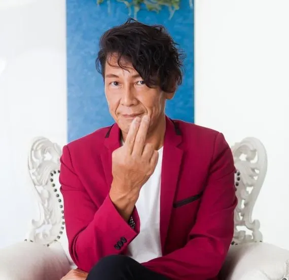 獨/「用金手指挽回三上悠亞引退念頭？」　加藤鷹親揭無望內幕