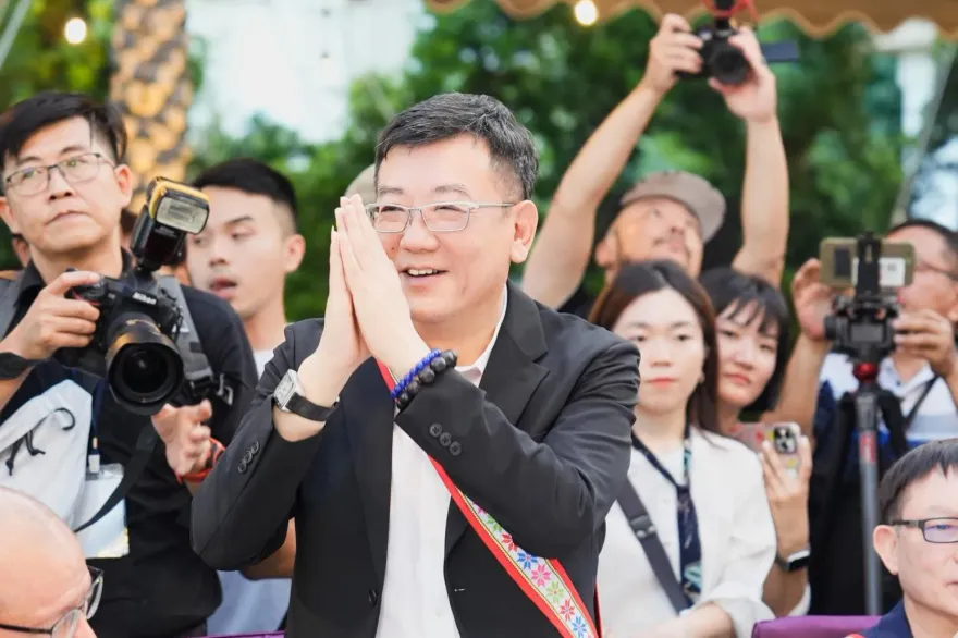 謝典林退黨嚴重警訊　這位議長不忍了：賣菜阿嬤都知道3個和尚沒水喝
