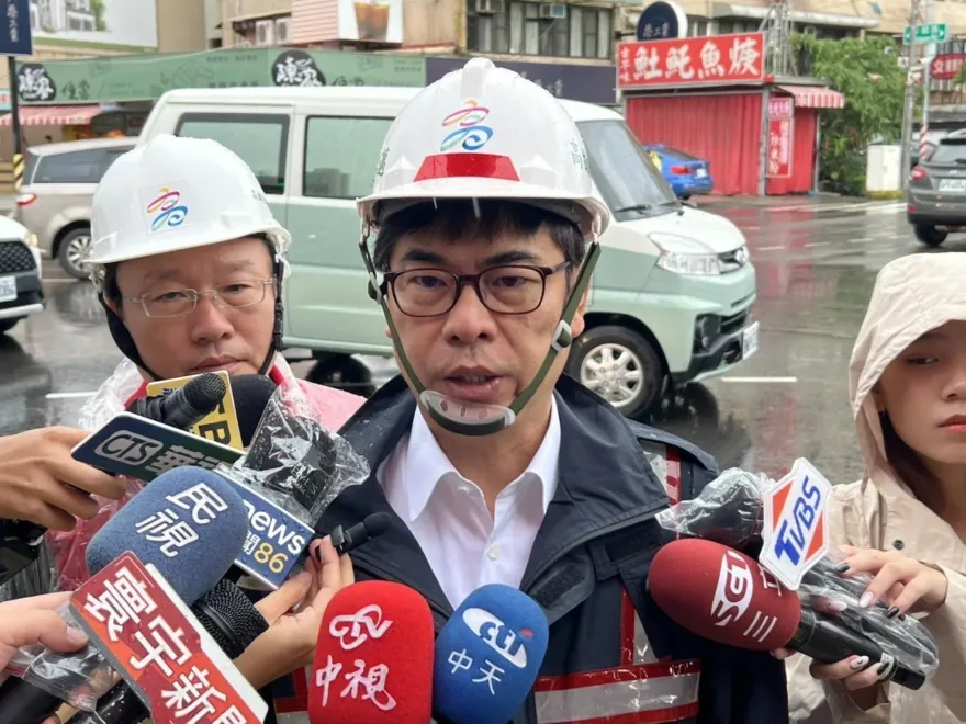 強降雨導致高雄多處淹水　陳其邁回應了