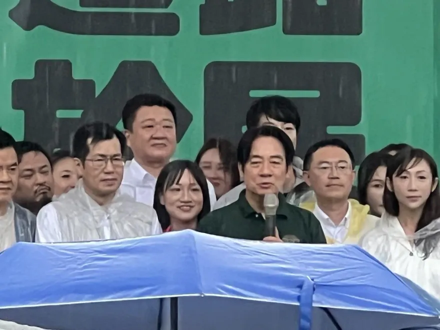 出席還路於民大遊行！賴清德事後臉書吐8字　網驚：打臉蔡英文？