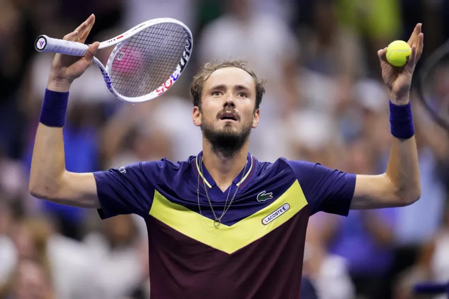 影/美網衛冕失利！小蠻牛4盤落馬　無緣決戰喬科維奇