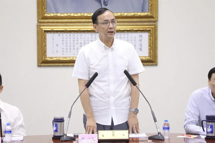 影/超思蛋疑過期　朱立倫狠酸農業部「農業傳奇」：民進黨賺錢連食安都不顧了