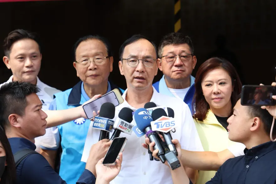 藍內參民調侯友宜第2！朱立倫爆：一對一民調、侯或柯都贏賴