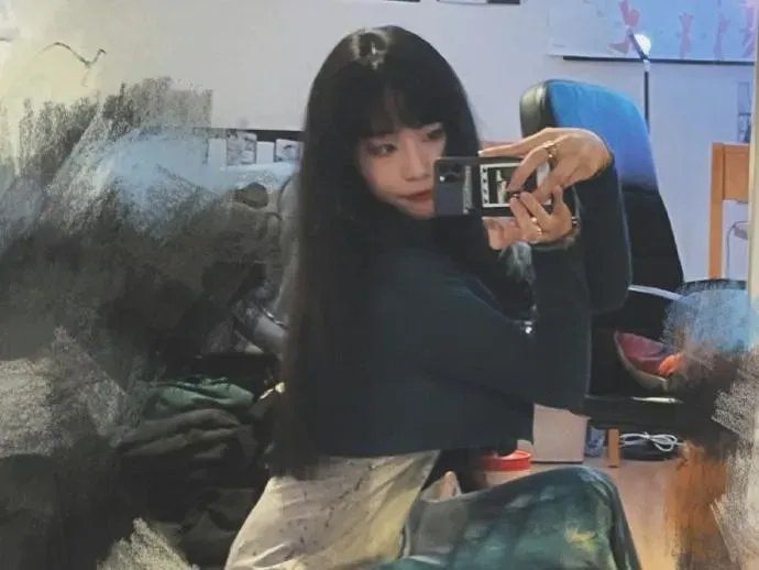 疑遭「男團隊長」拋棄！竇唯女兒深夜問「你真的愛過我嗎？」秒刪文