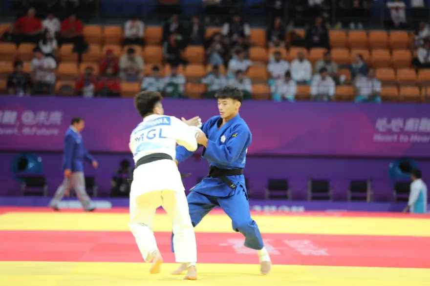 杭州亞運/楊勇緯4強打敗蒙古好手闖金牌戰　將挑戰本屆首金和隊史第100金