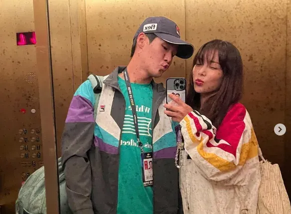 杭州亞運/6度怒砸球拍！南韓「網球一哥」大失控…網洗版WG宥斌IG：快分手