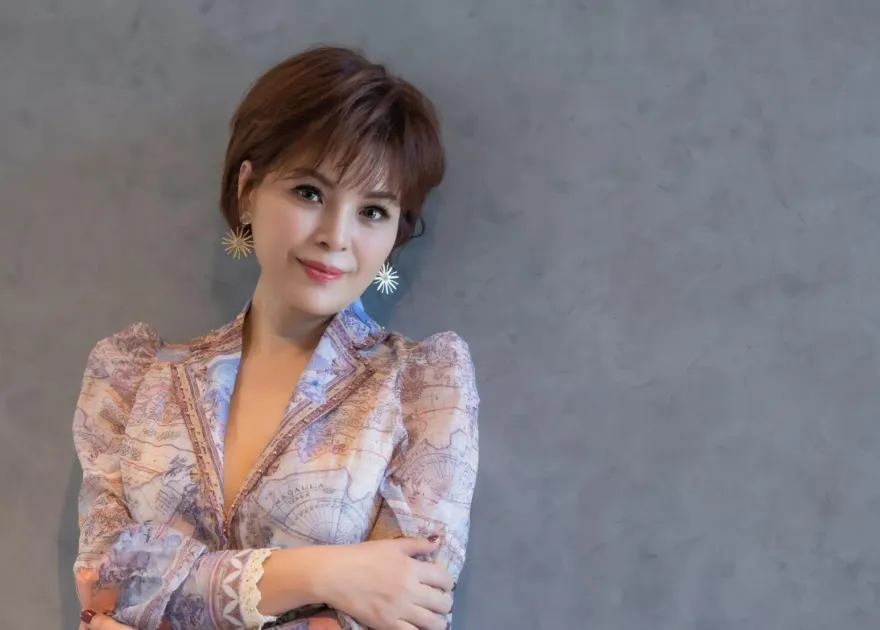 「甜心女王」為愛引退嫁望族　轉行創業連續20年收入破千萬