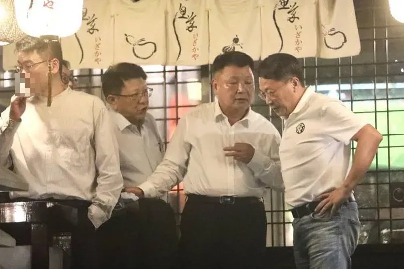 踢爆梁文傑公然吸食加熱菸　陳琬惠爆潘孟安也在場