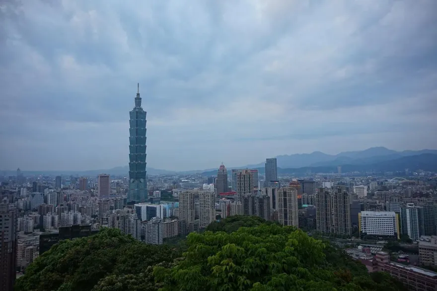 首波寒流要來了！12/16迎入冬最強「極地大陸氣團」...平地跌剩10˚C