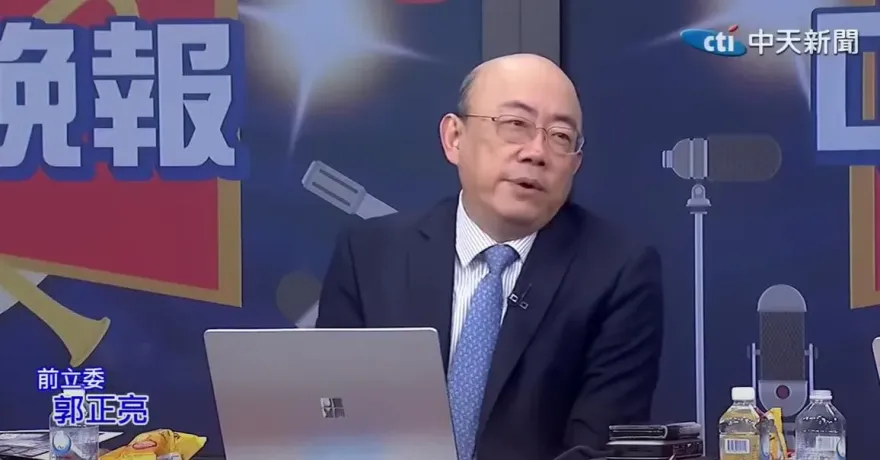 影/薛瑞元上班時間密會賴辦　郭正亮：絕不是為了立院臨時會