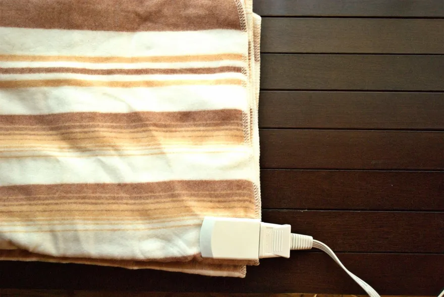 整夜開電熱毯恐「煮熟」皮膚！醫：低溫燙傷無痛感最危險