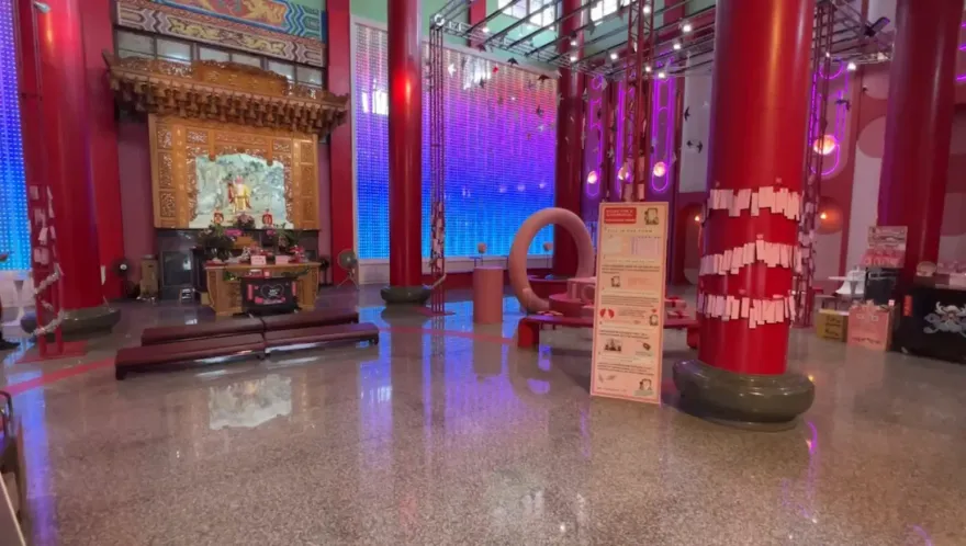 影/不畏孤鸞年！台南鹿耳門月老加持　七夕前記得「翻牌覓良緣」