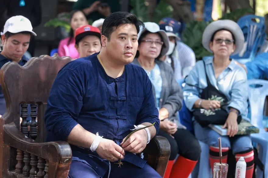 為爭儲鋪路？泰二王子傳將踢開「絆腳石」離婚　美籍妻被拍到帶愛女離家