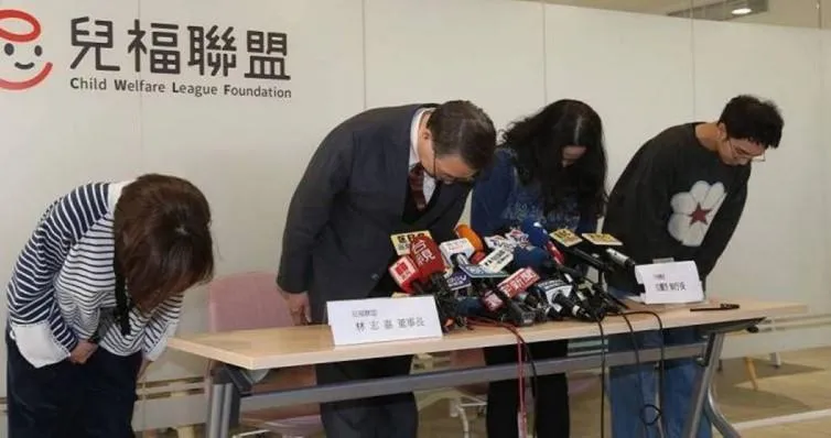 一歲孩遭虐到體無完膚...保母竟不需要「托育證」？　專家曝4大觀察重點：家長可「突襲」