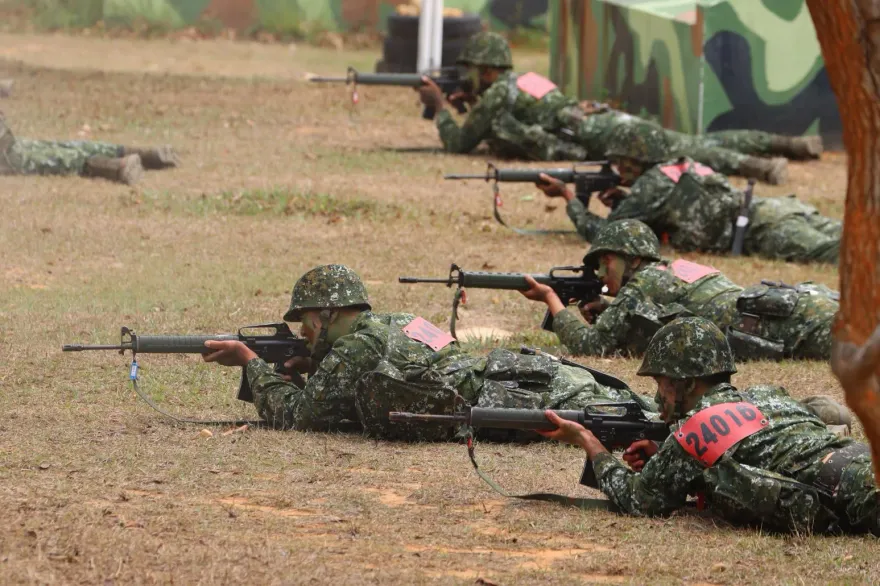 義務役新兵廁所開槍　軍方初步調查：好奇射擊空包彈