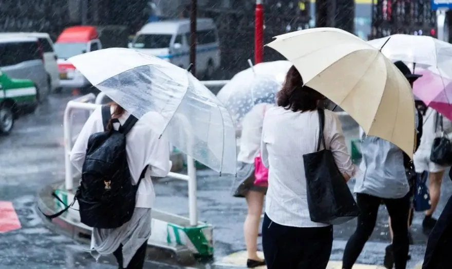 台中、南投強降雨！周末回暖水氣減　鋒面下星期攪局